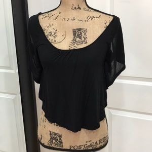 Black cold shoulder crop top